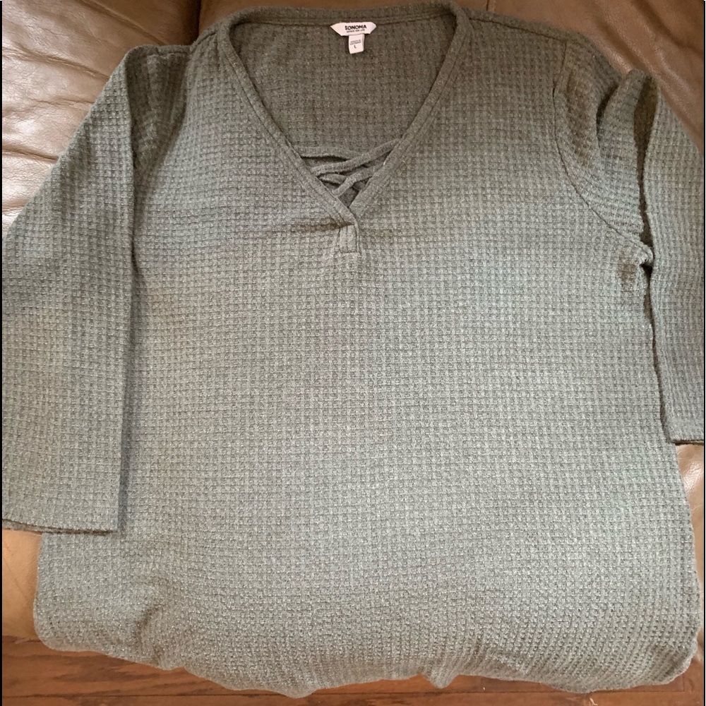 🎈 5/$25 🎈Sonoma waffle weave shirts.